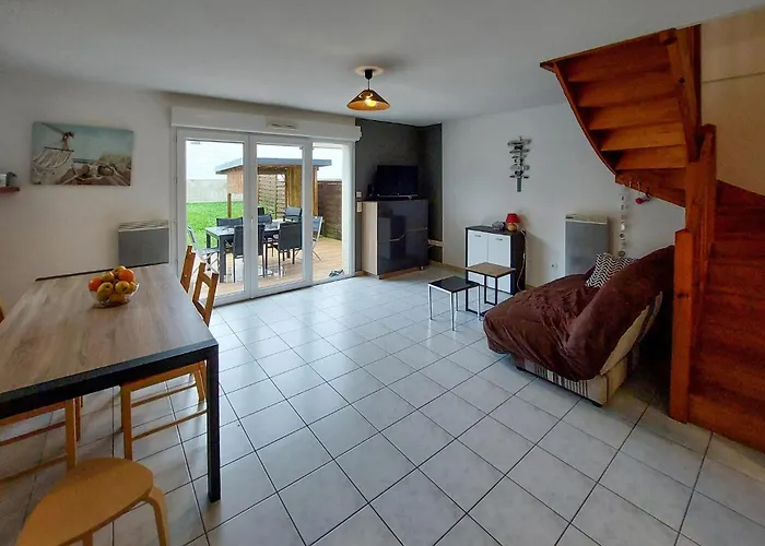 Stunning In With Kitchen Feriehus